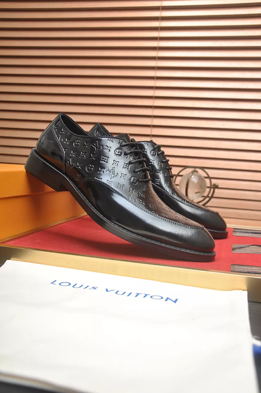 SmartChoice 7955 Louis Vuitton LV Oxfords Shoes For Men