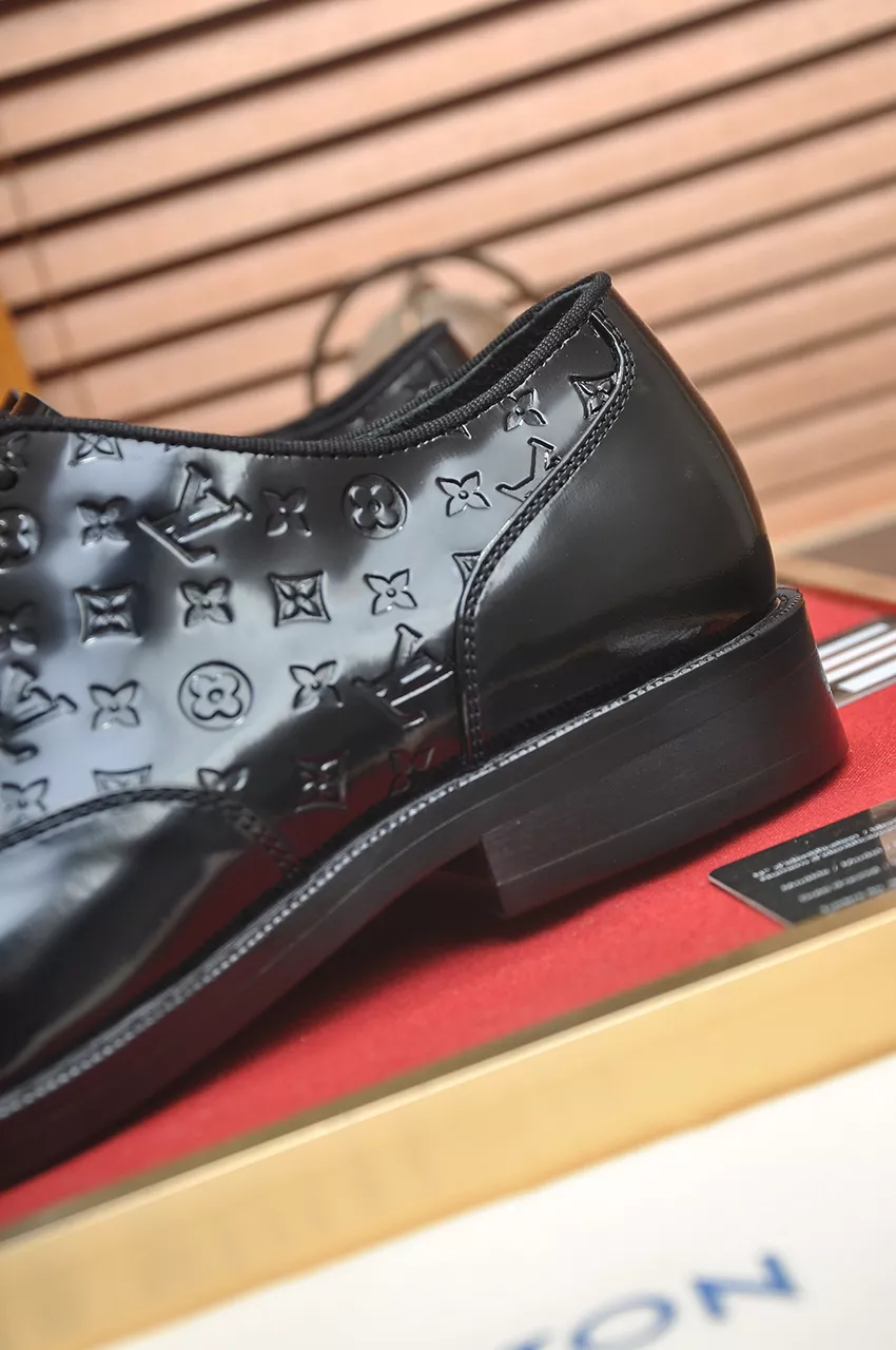 SmartChoice 7955 Louis Vuitton LV Oxfords Shoes For Men