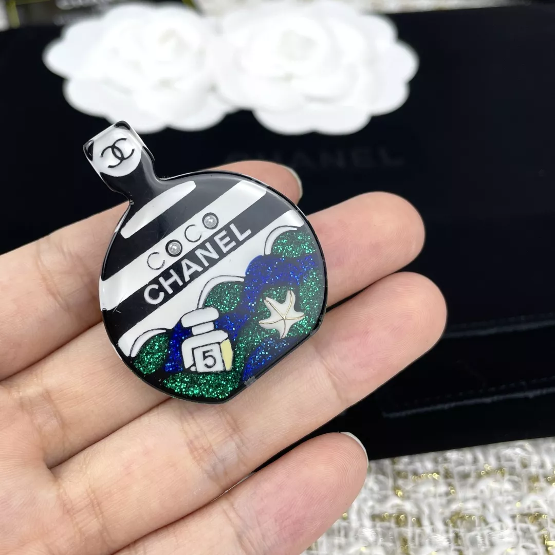 SmartChoice 7984 Chanel Brooches For Women
