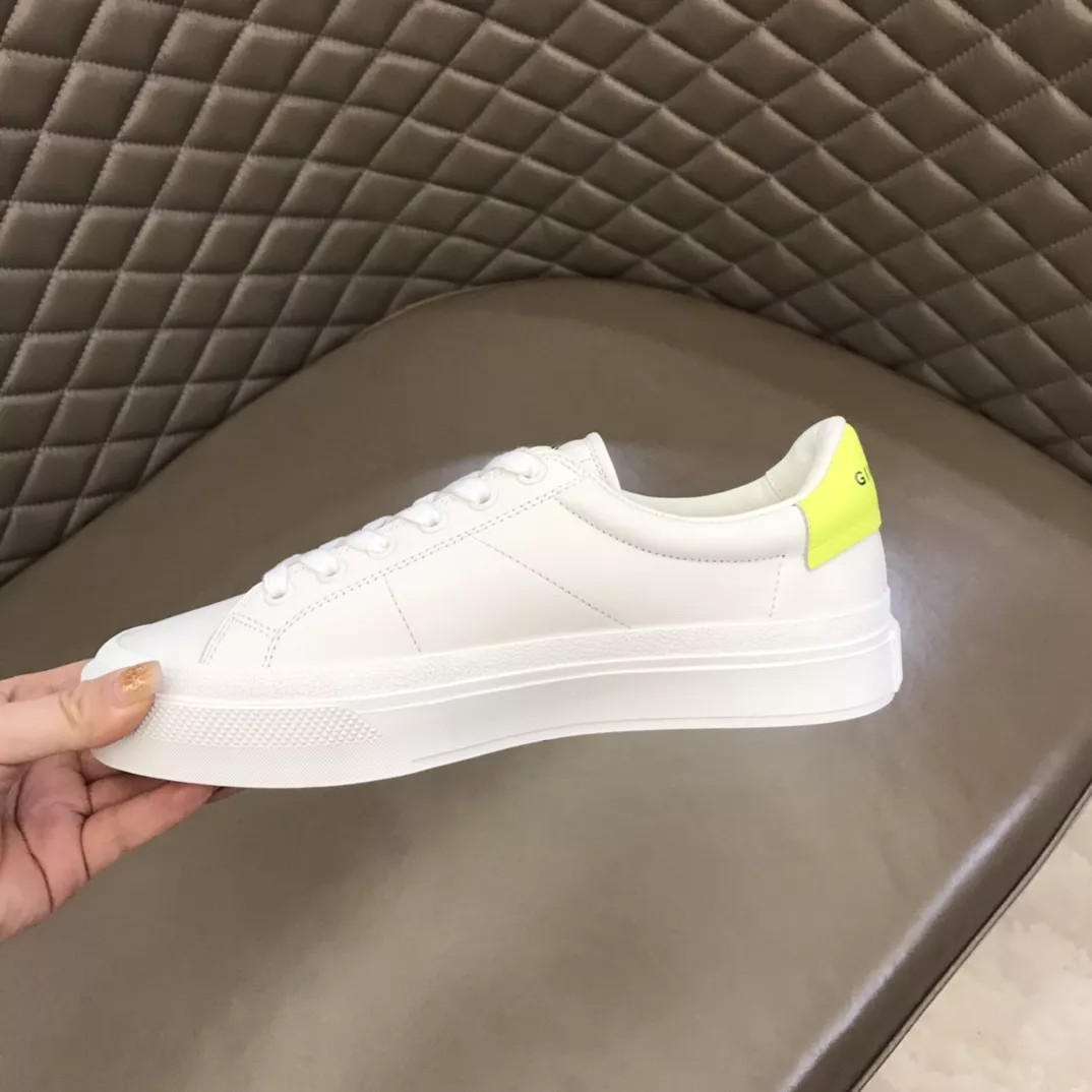 SmartChoice 8000 Givenchy Casual Shoes For Men