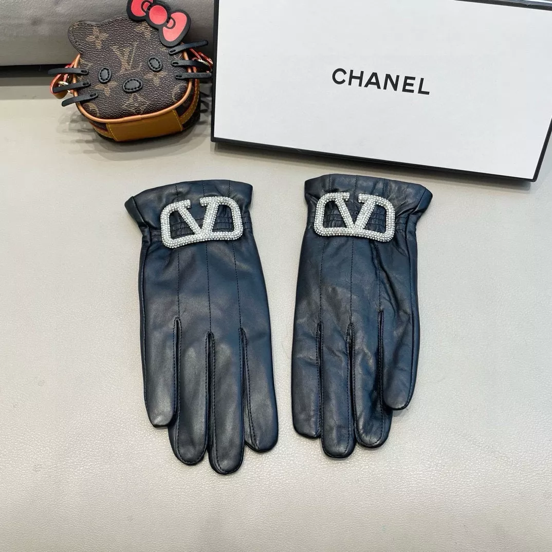 SmartChoice 8028 Valentino Gloves For Women