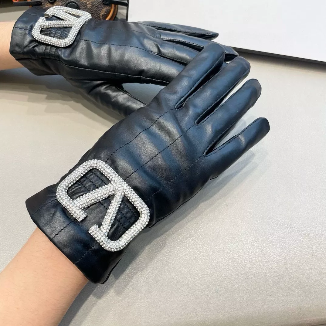 SmartChoice 8028 Valentino Gloves For Women