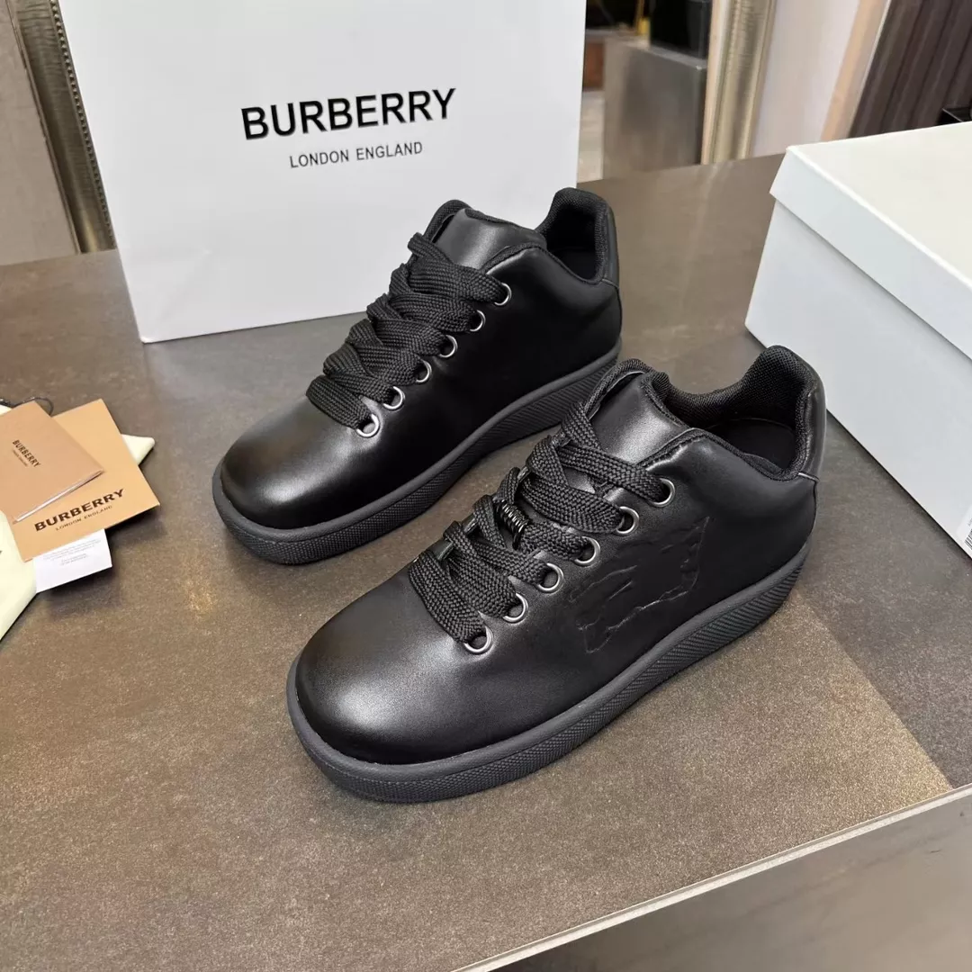 SmartChoice 8077 Burberry Casual Shoes For Men