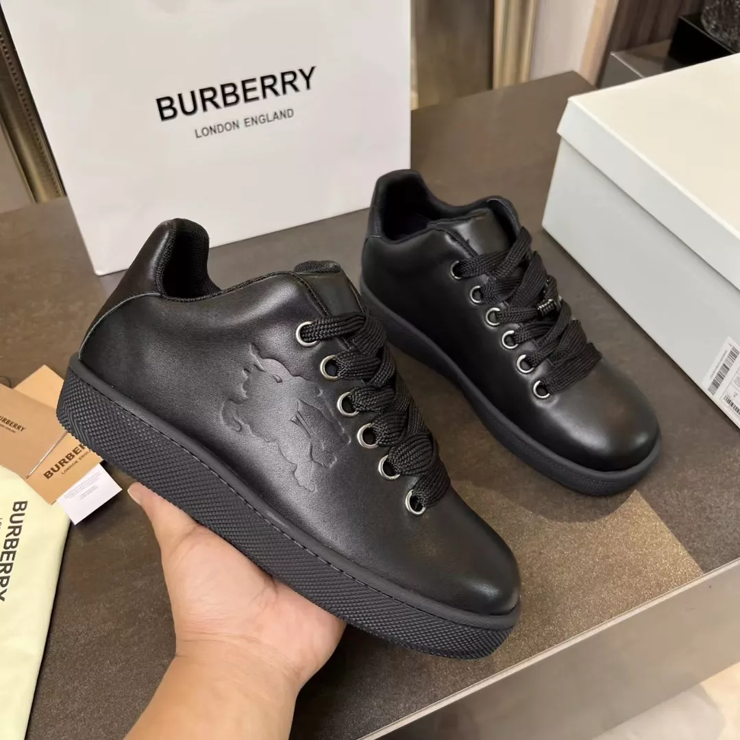 SmartChoice 8077 Burberry Casual Shoes For Men