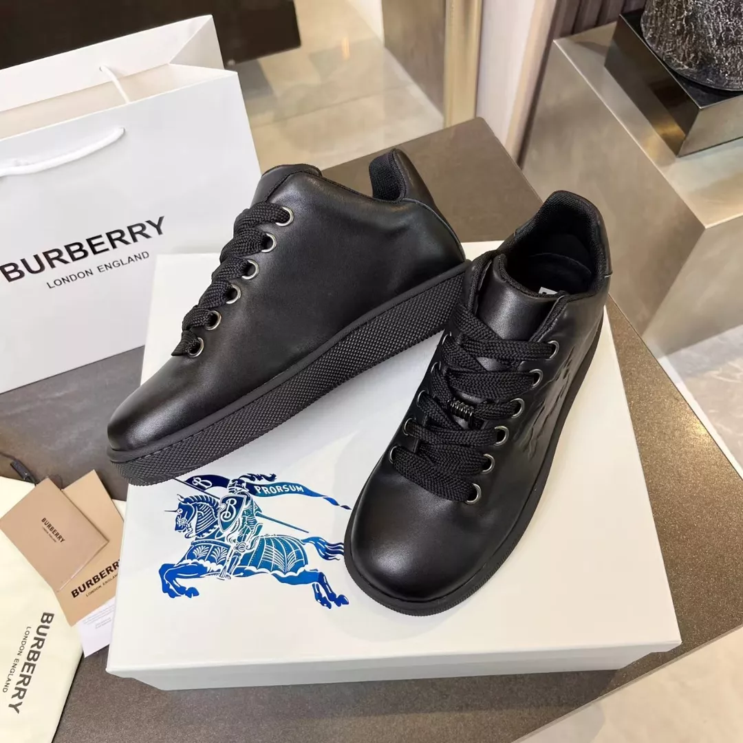 SmartChoice 8077 Burberry Casual Shoes For Men