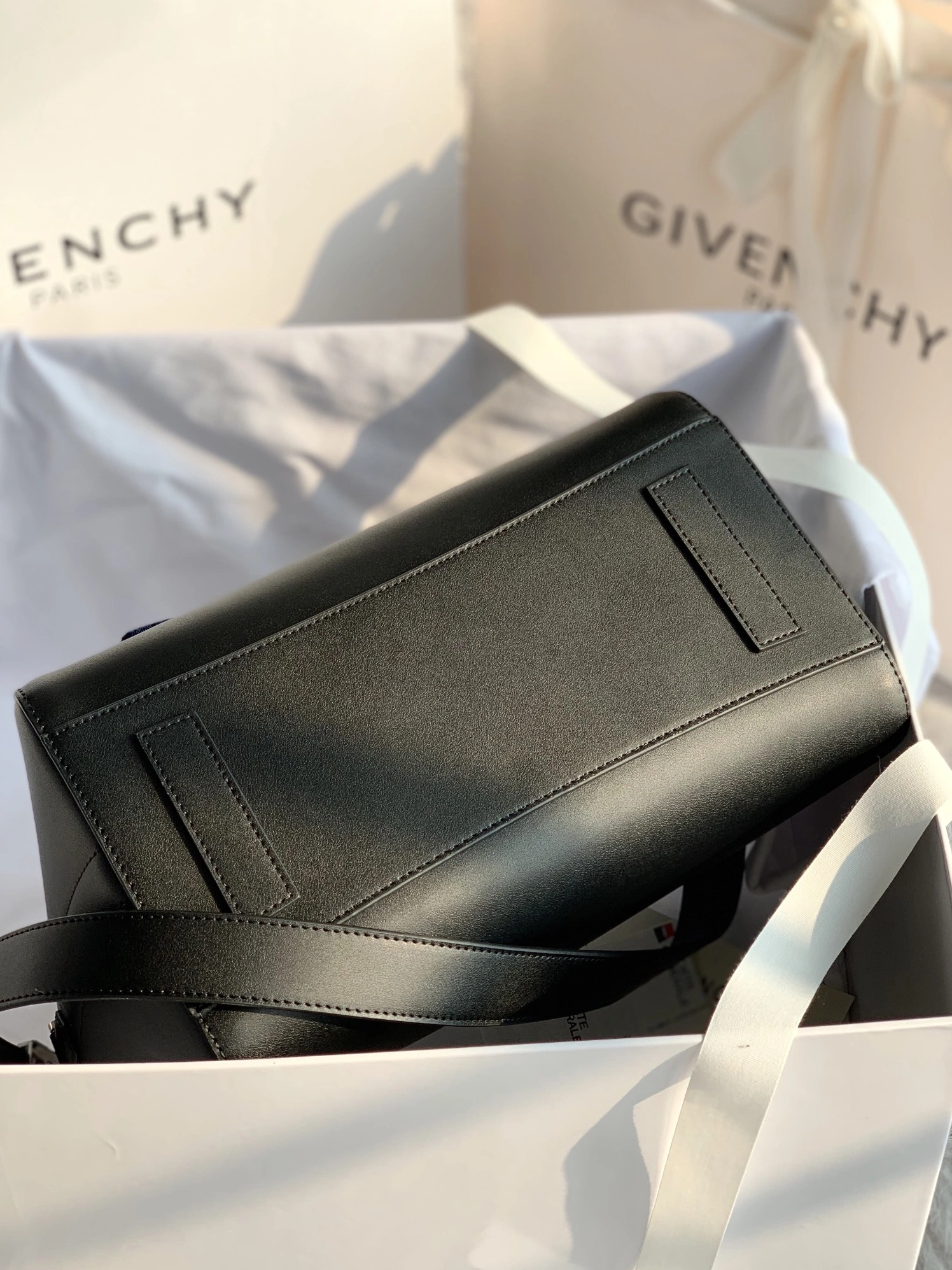 SmartChoice 8552 Givenchy AAA Quality Handbags For Women