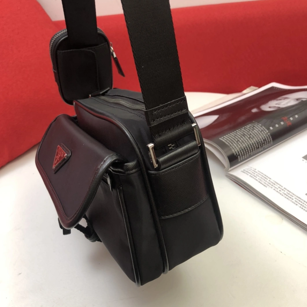 SmartChoice 8679 Prada AAA Man Messenger Bags