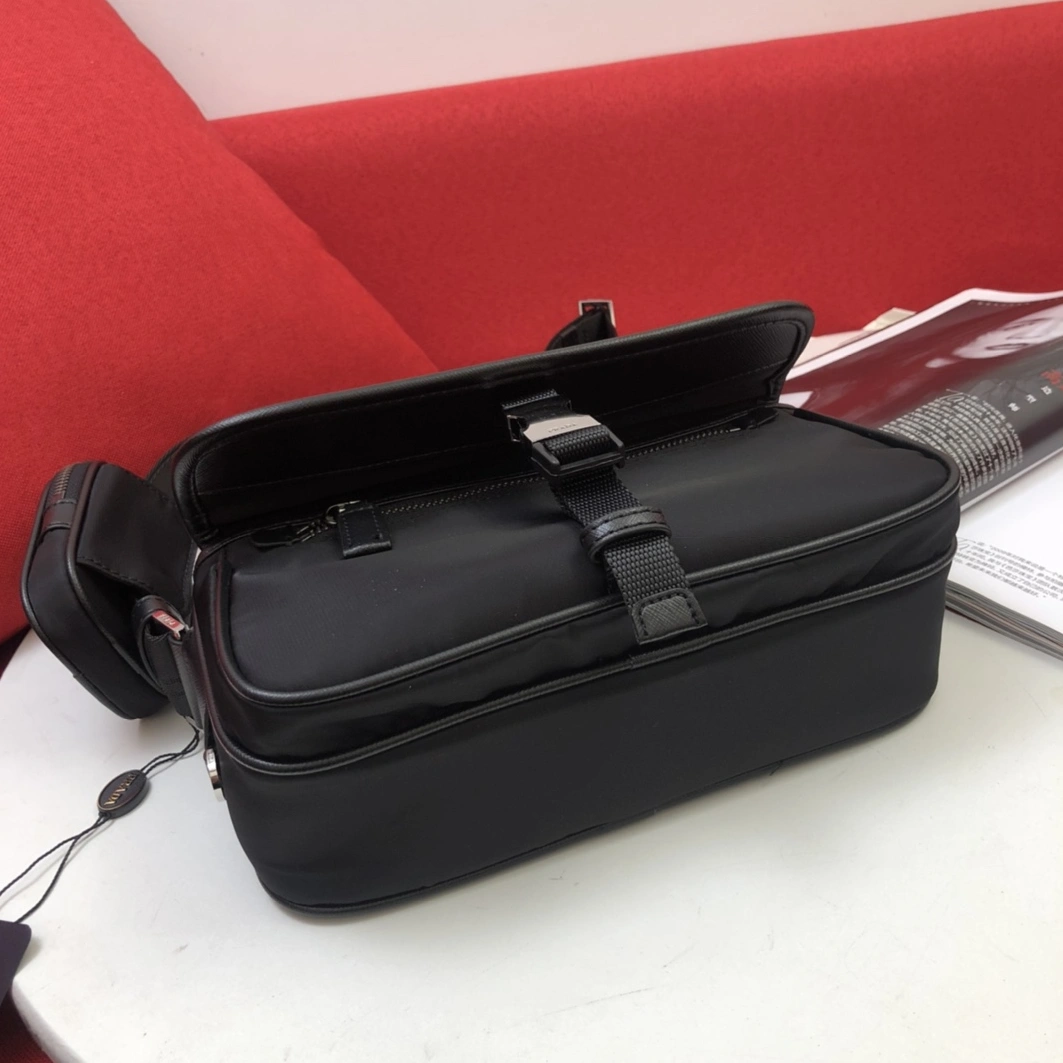 SmartChoice 8679 Prada AAA Man Messenger Bags