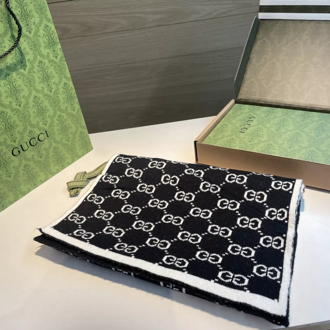 SmartChoice 9182 Gucci Scarf For Women
