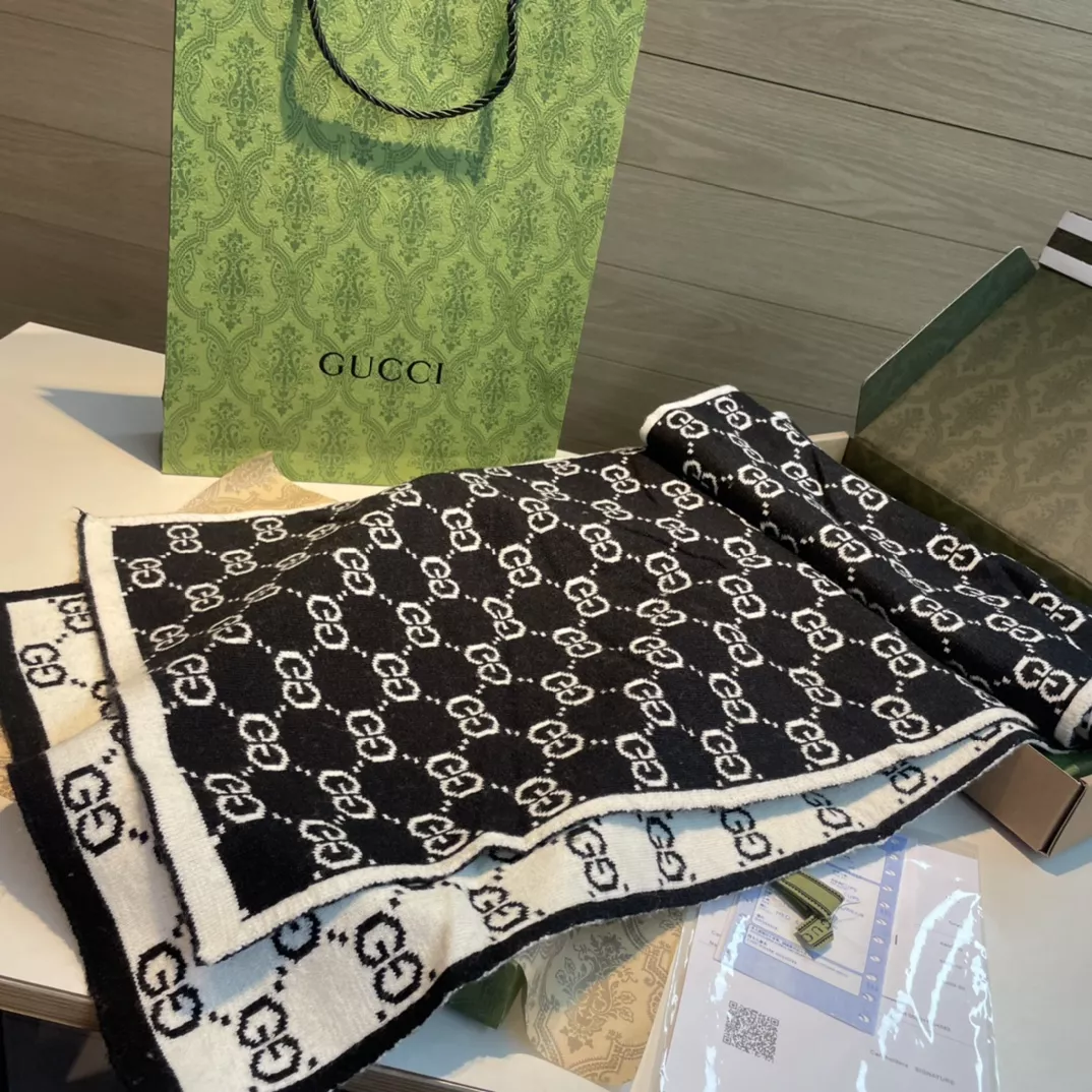 SmartChoice 9182 Gucci Scarf For Women