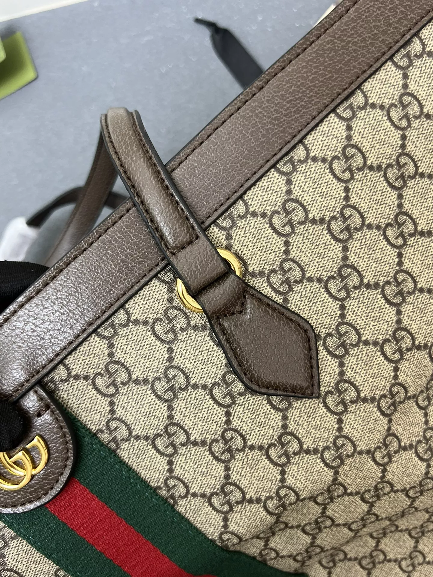 SmartChoice 951 Gucci AAA Quality Shoulder Bags For Women