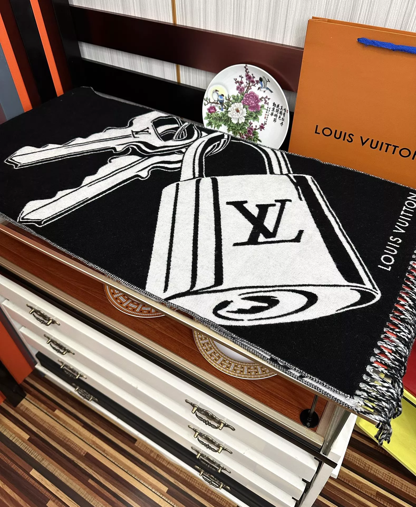 SmartChoice 9607 Louis Vuitton Scarf For Women