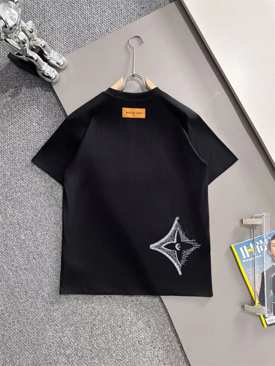SmartChoice 9818 Louis Vuitton LV T-Shirts Short Sleeved For Unisex