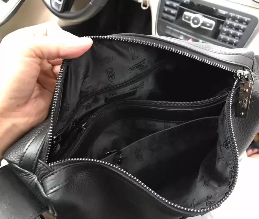 SmartChoice 9820 Gucci AAA Man Messenger Bags