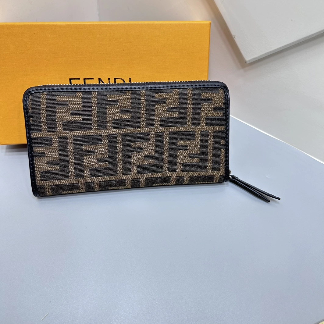 SmartChoice 9863 Fendi AAA Man Wallets