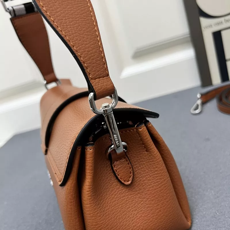 SmartChoice 9934 Prada AAA Quality Messenger Bags For Women
