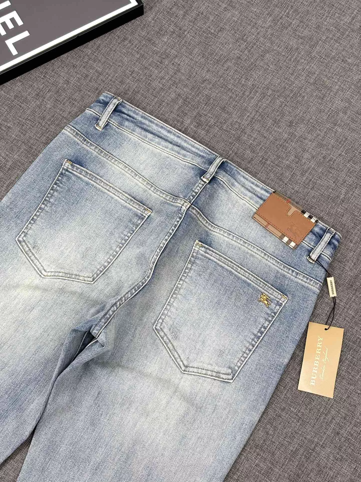 Soft 1057 Burberry Jeans For Men