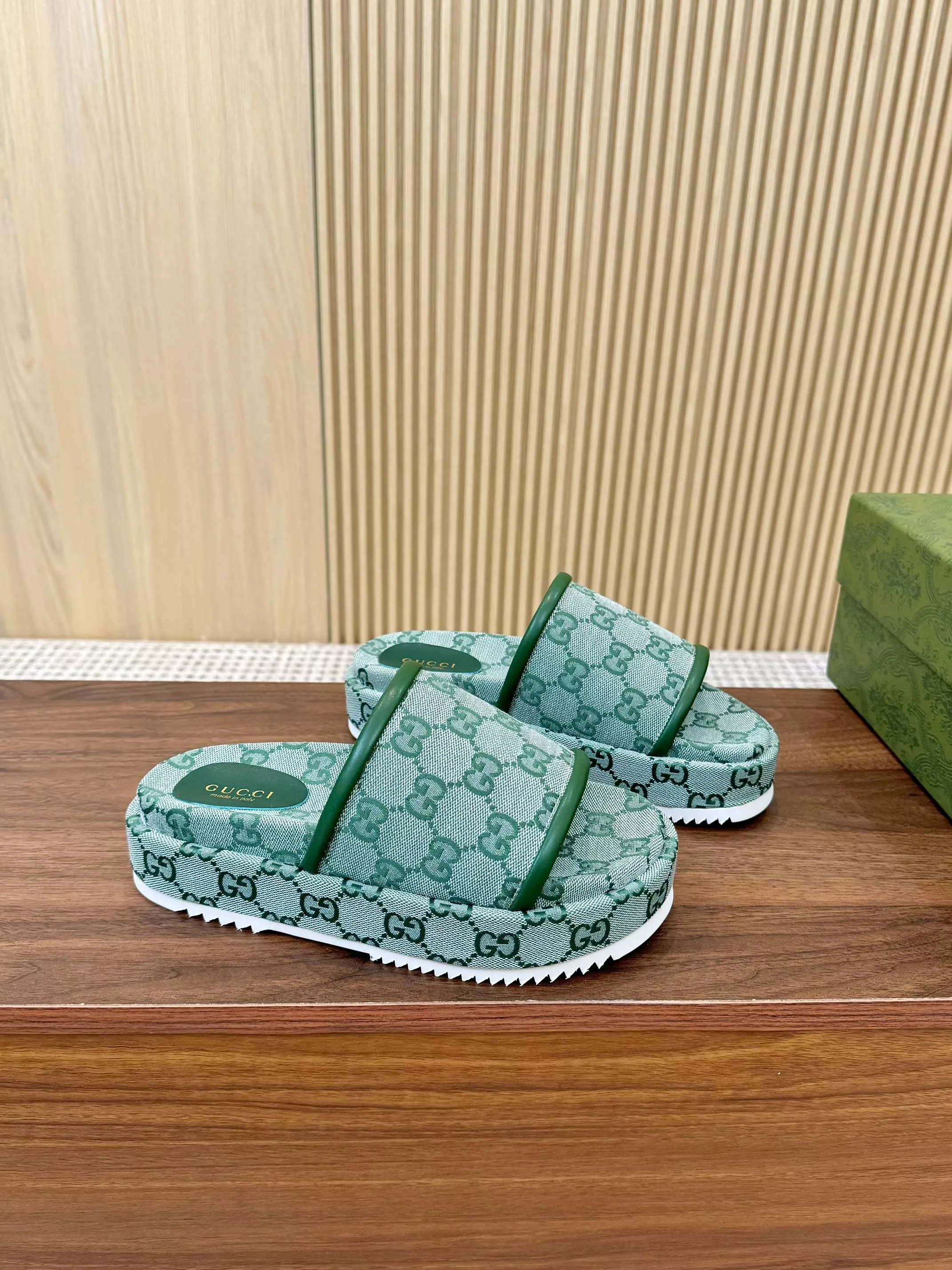 Soft 1183 Gucci Slippers For Women