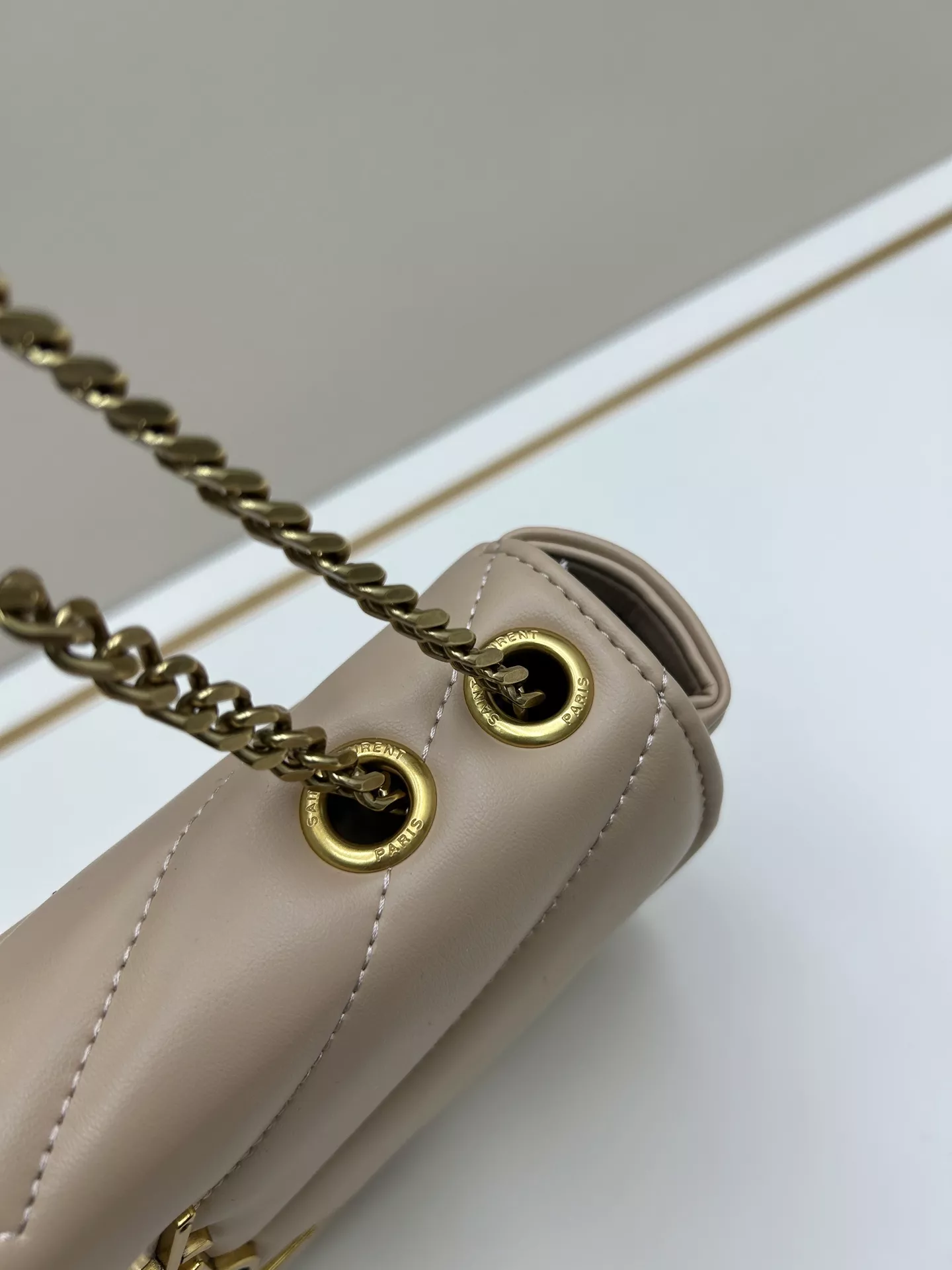 Soft 1362 Yves Saint Laurent YSL AAA Quality Shoulder Bags For Women