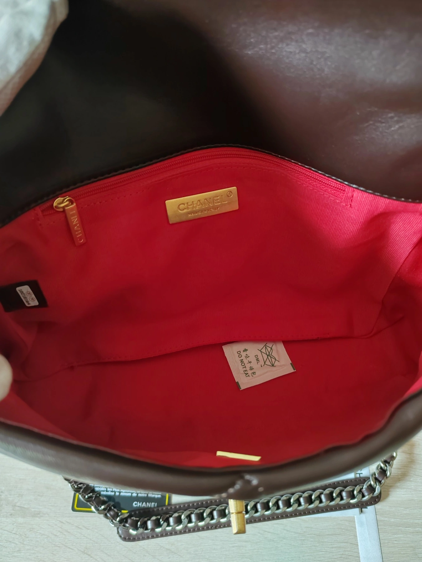 Soft 1498 Chanel AAA Quality Messenger Bags For Women