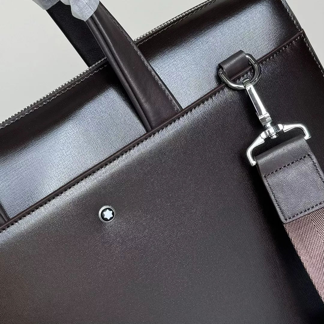 Soft 1609 Mont Blanc AAA Man Handbags