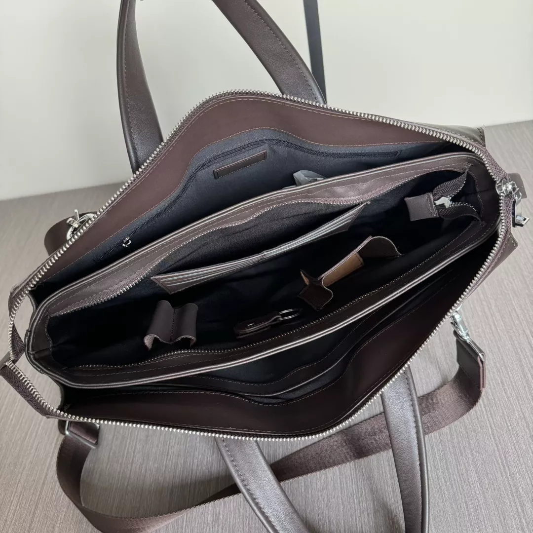Soft 1609 Mont Blanc AAA Man Handbags