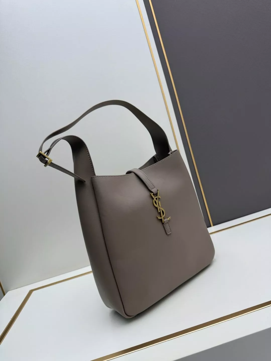 Soft 1922 Yves Saint Laurent YSL AAA Quality Shoulder Bags For Women
