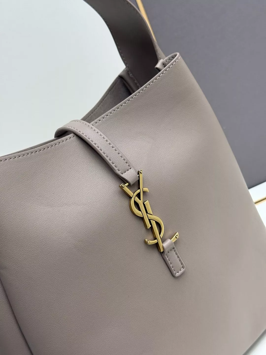 Soft 1922 Yves Saint Laurent YSL AAA Quality Shoulder Bags For Women