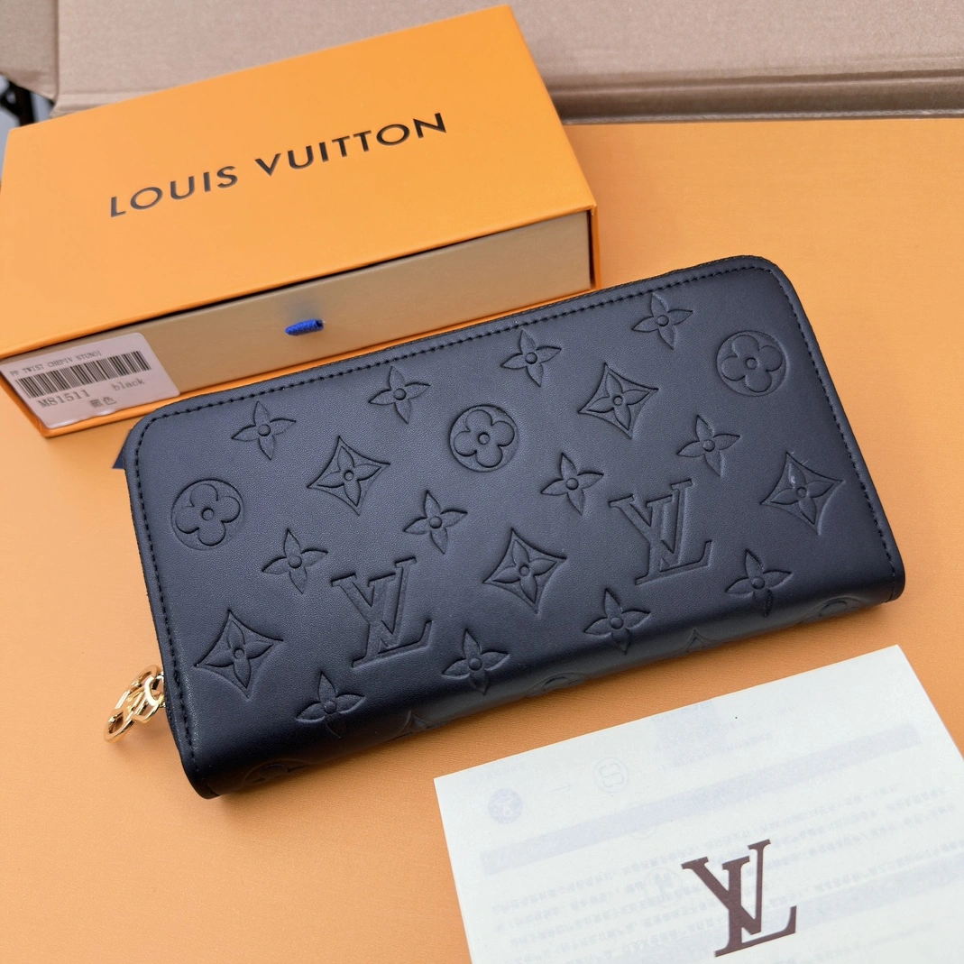 Soft 1953 Louis Vuitton LV Wallets For Women