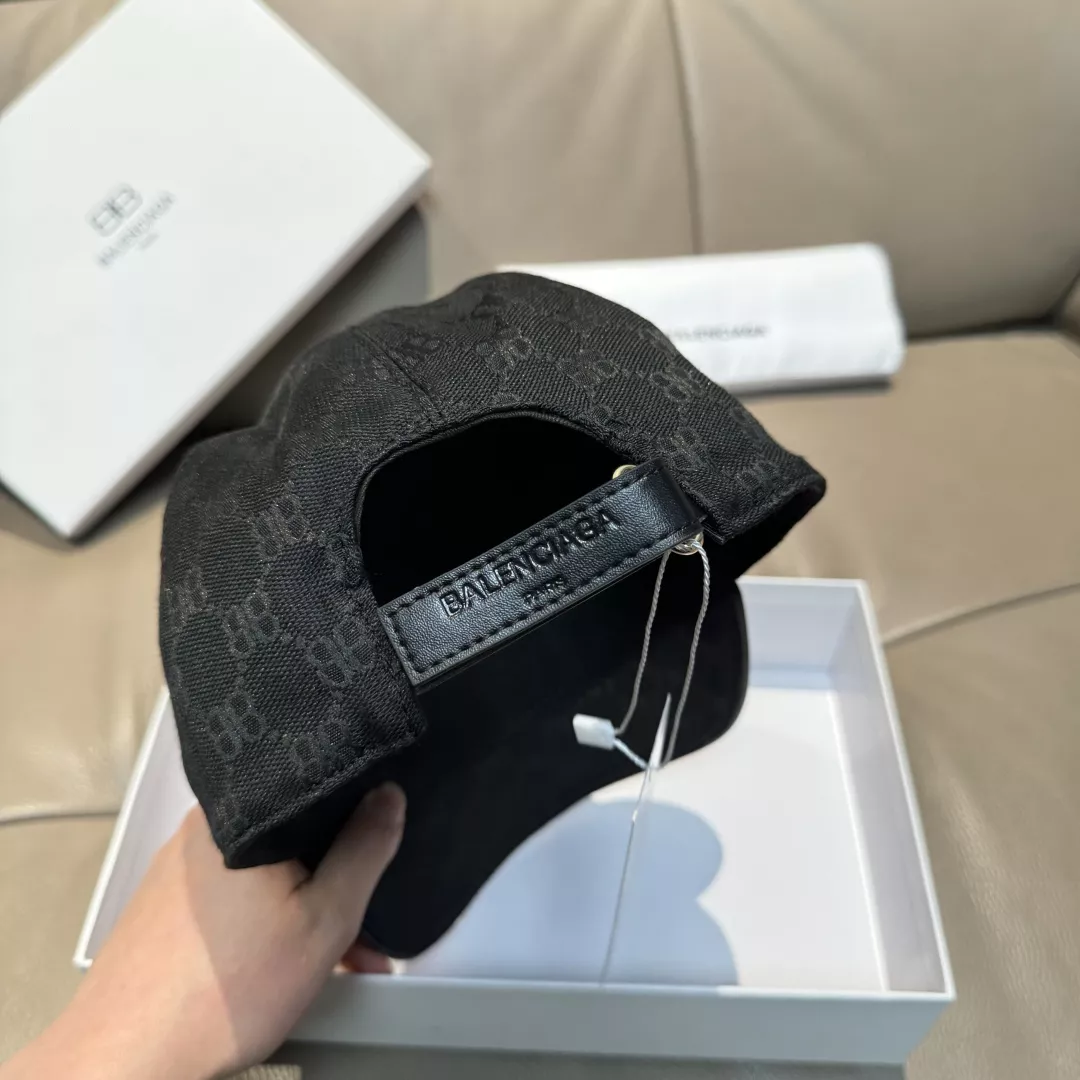 Soft 2157 Balenciaga Caps