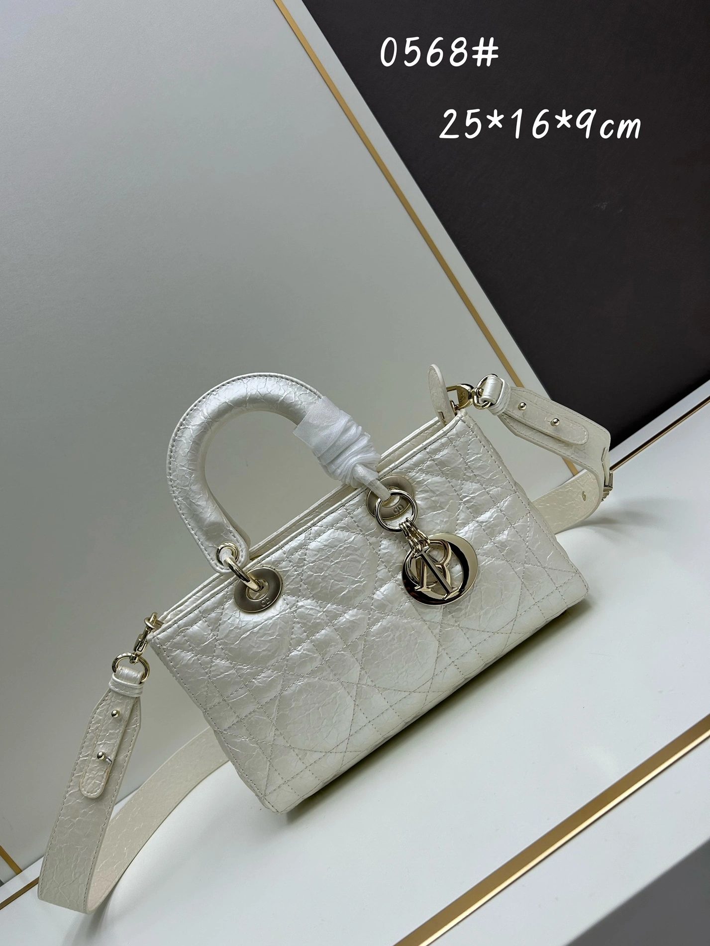 Soft 2229 Christian Dior AAA Quality Handbags For Women