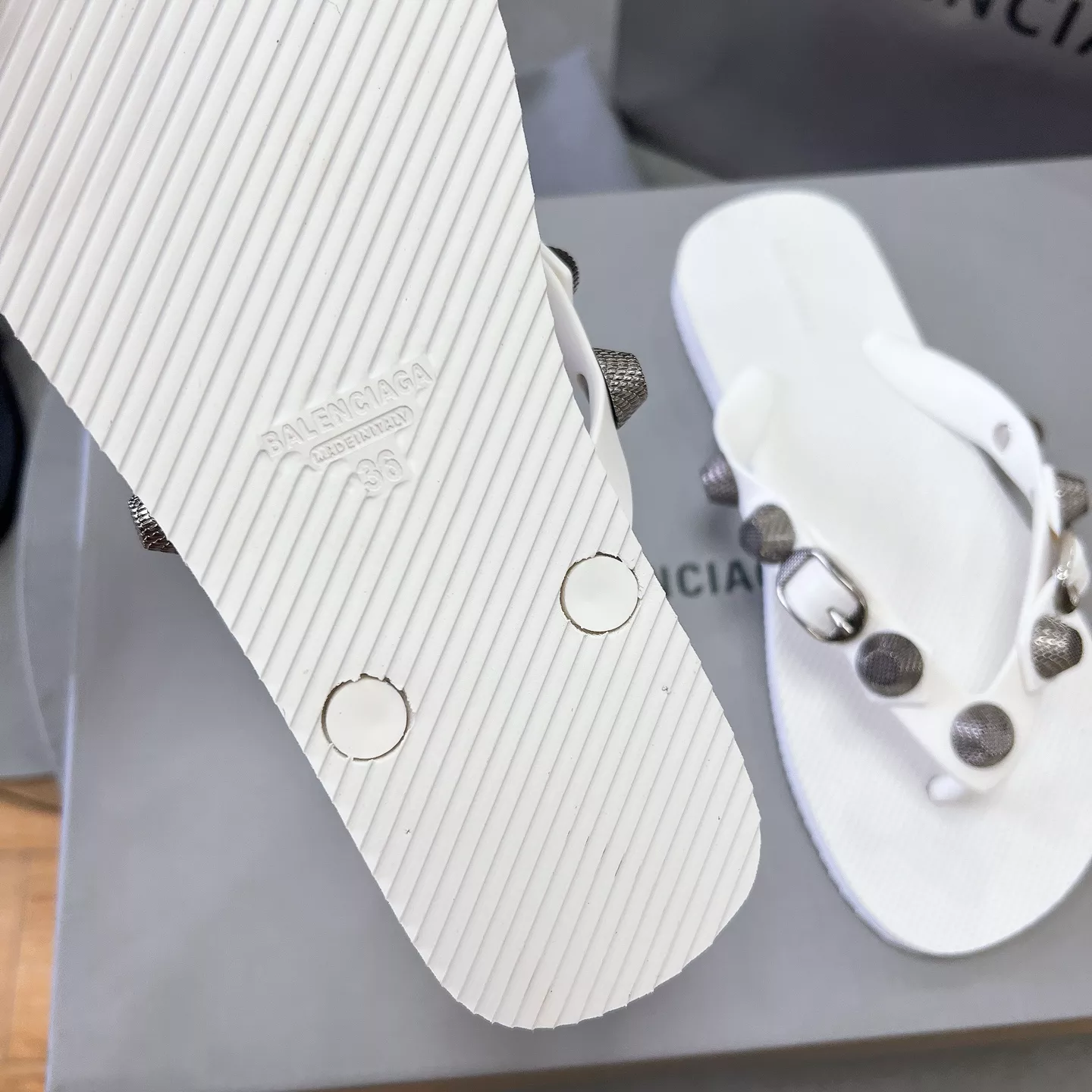 Soft 230 Balenciaga Slippers For Women