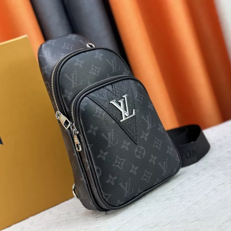 Soft 2364 Louis Vuitton AAA Man Messenger Bags