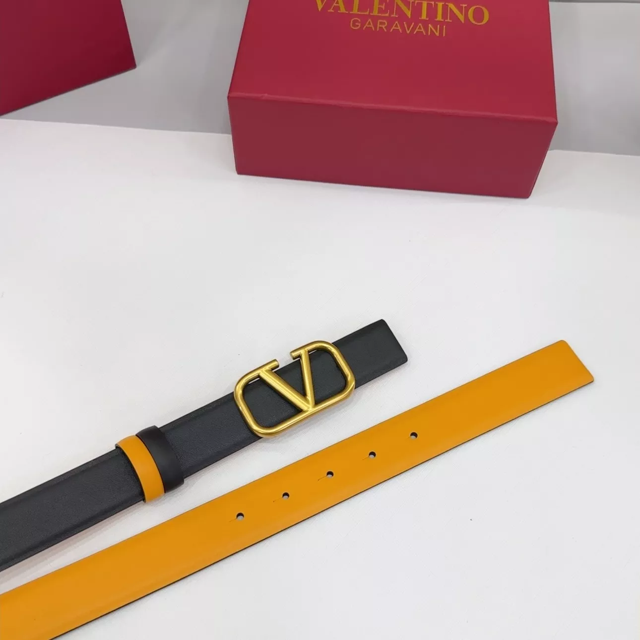Soft 2438 Valentino AAA Quality Belts In 3.0cm For Women