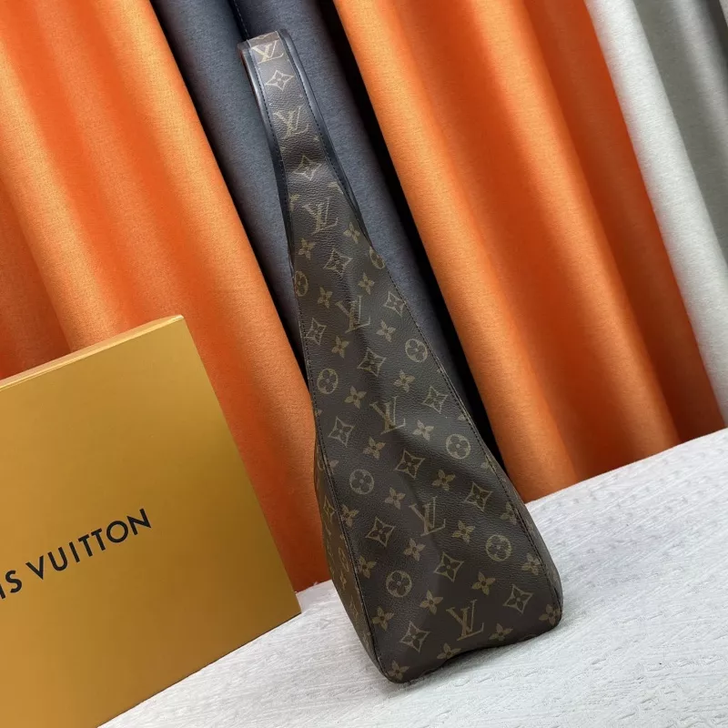 Soft 2461 Louis Vuitton AAA Quality Shoulder Bags For Women