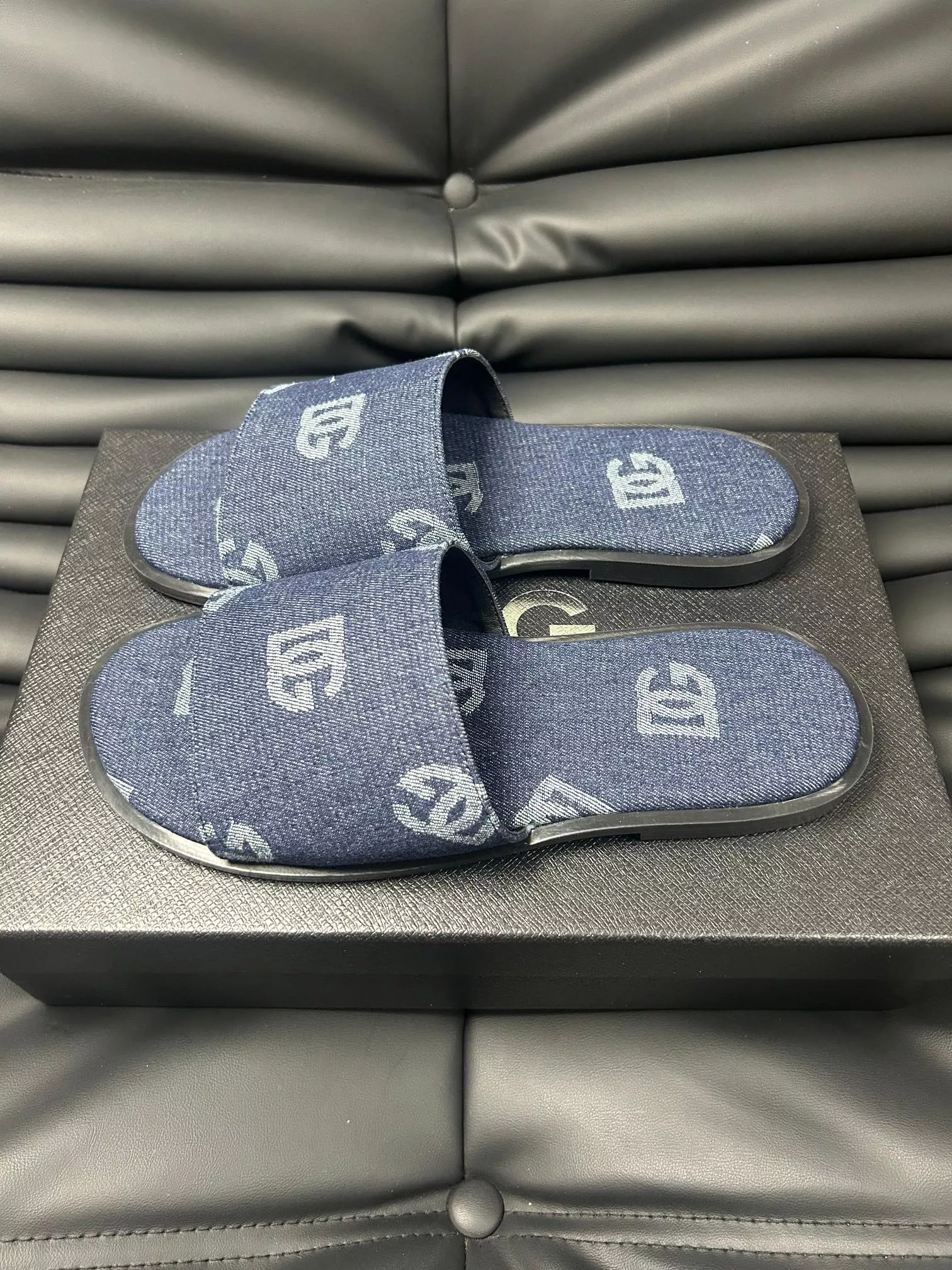 Soft 2687 Dolce & Gabbana D&G Slippers For Men