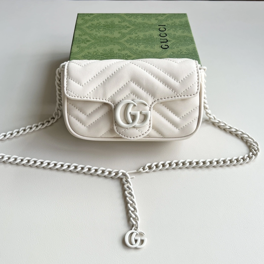 Soft 2743 Gucci AAA Quality Messenger Bags For Women