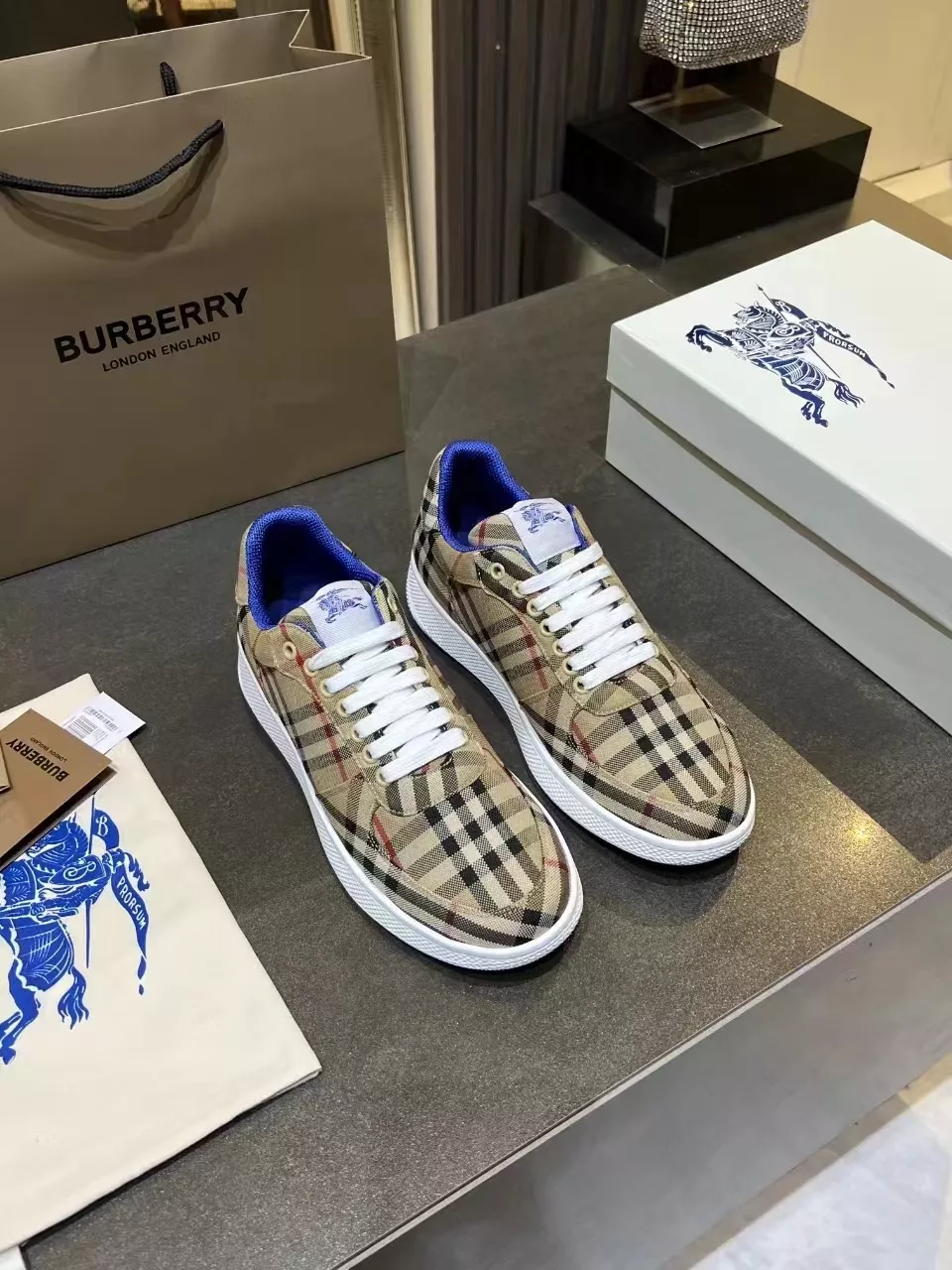 Soft 2893 Burberry Casual Shoes For Men