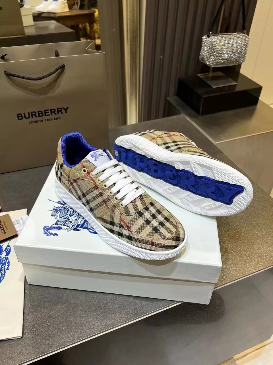 Soft 2893 Burberry Casual Shoes For Men