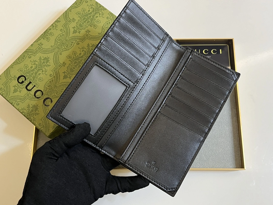 Soft 3054 Gucci Card Case