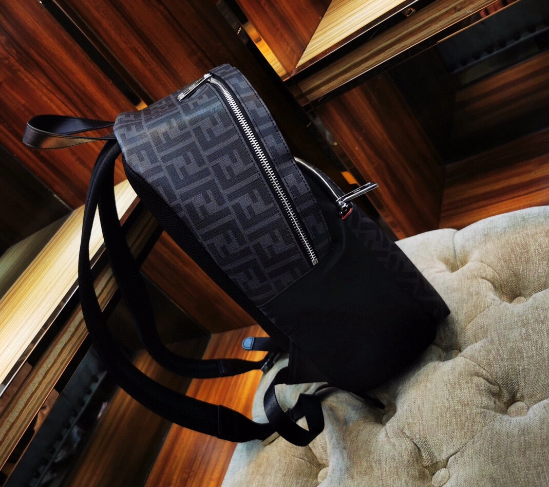 Soft 3131 Fendi AAA Man Backpacks