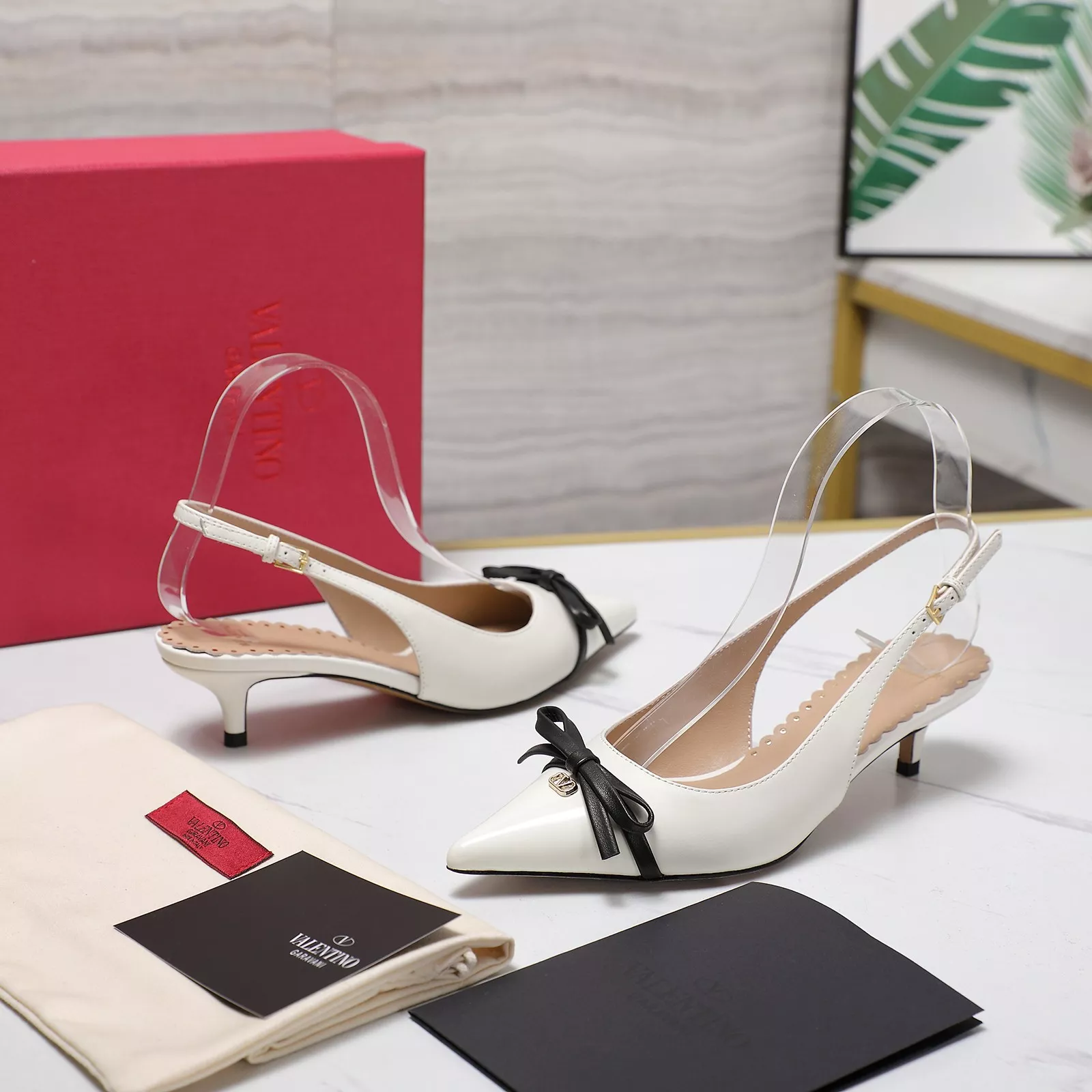 Soft 3274 Valentino Sandal For Women
