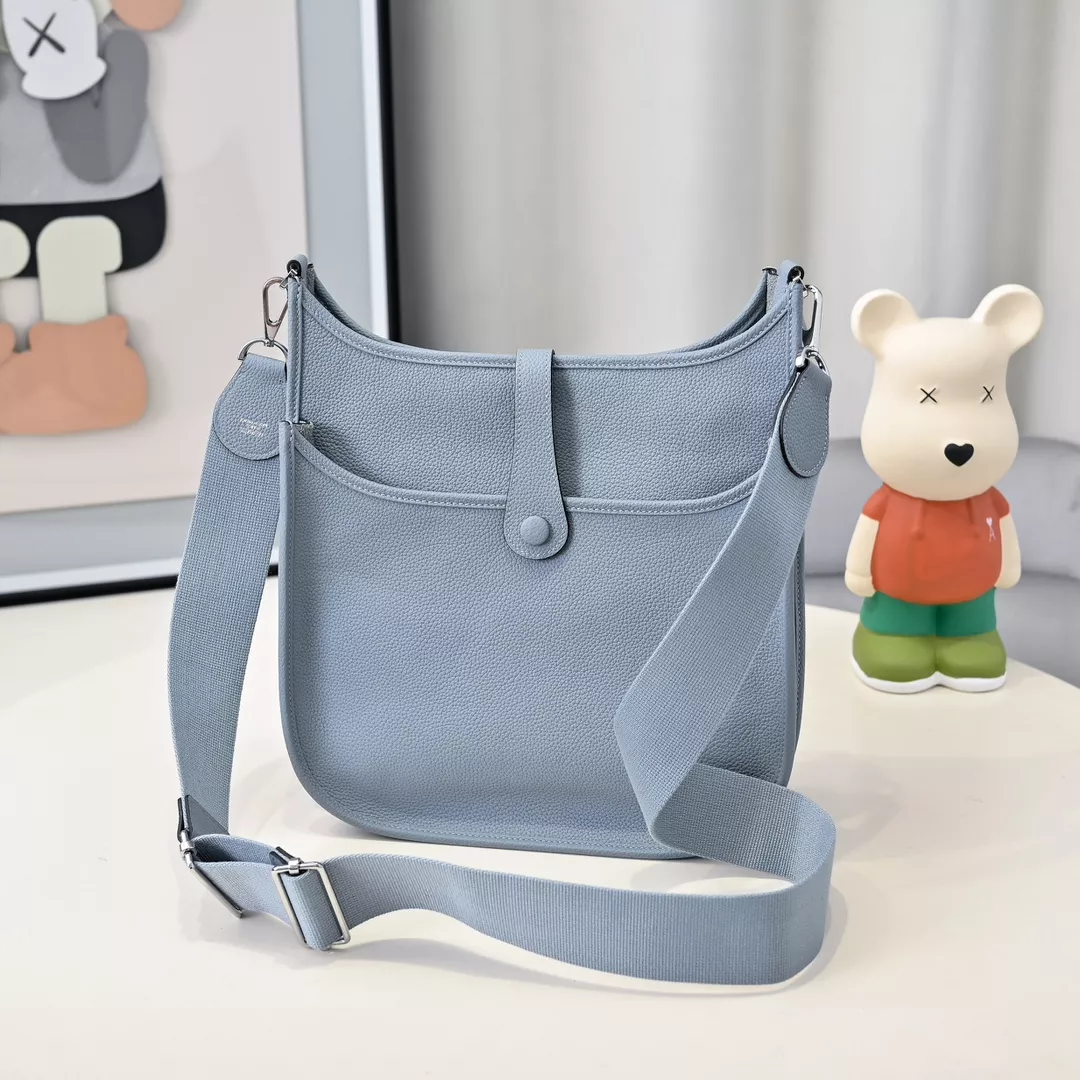 Soft 375 Hermes AAA Quality Messenger Bags For Women