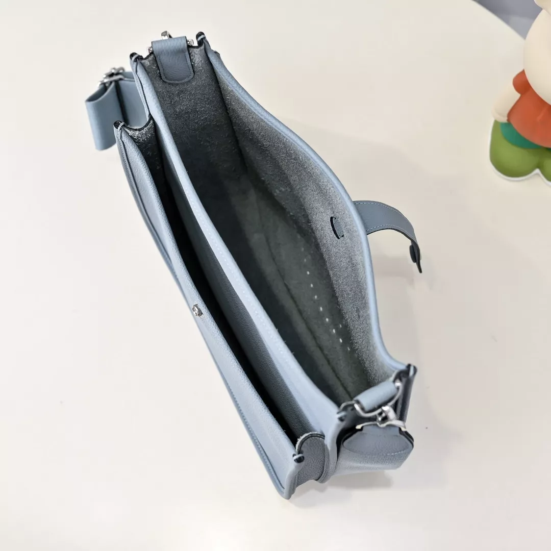 Soft 375 Hermes AAA Quality Messenger Bags For Women