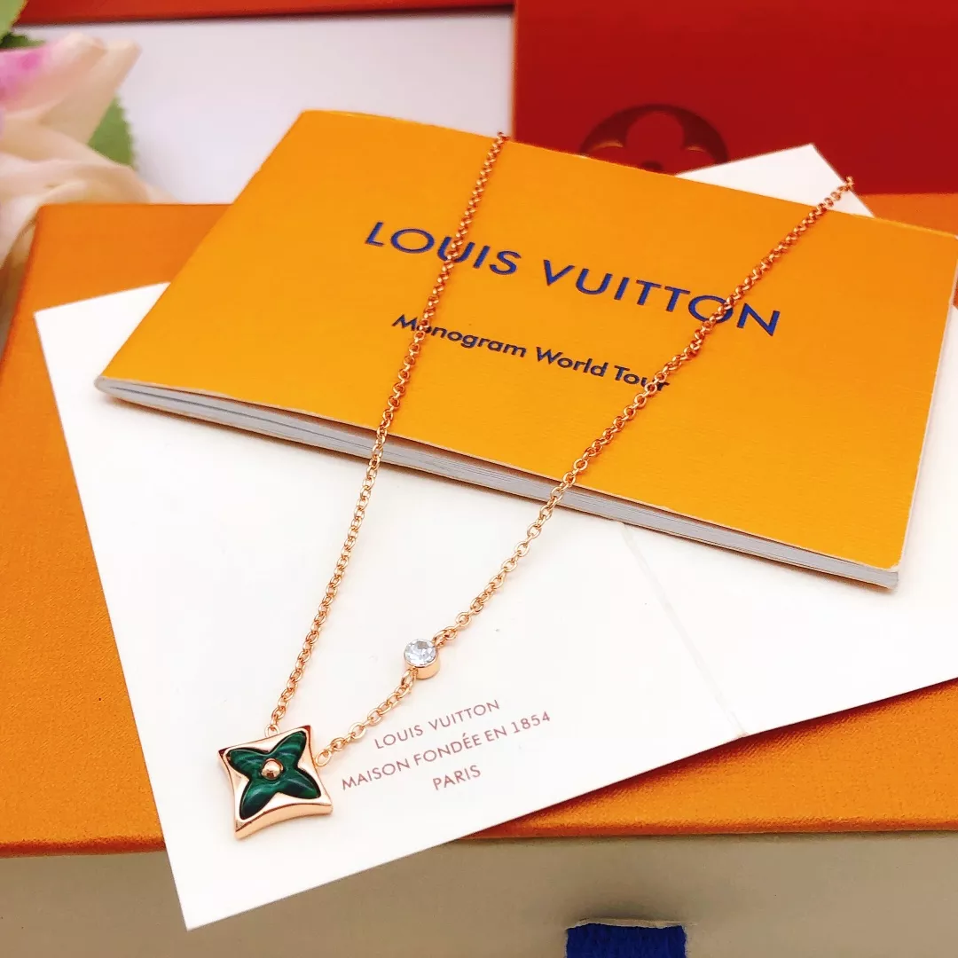 Soft 3814 Louis Vuitton Necklaces