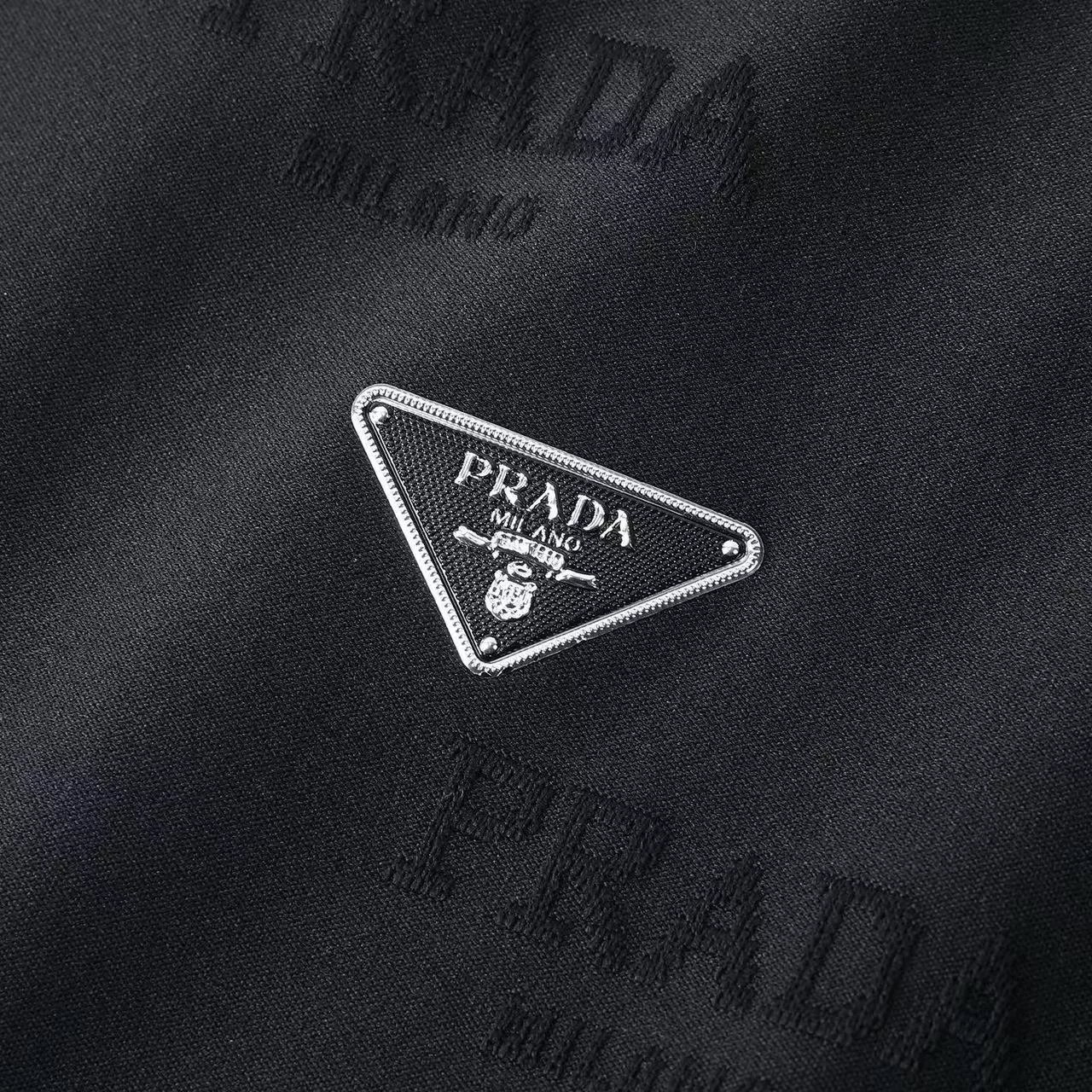 Soft 3857 Prada T-Shirts Short Sleeved For Men