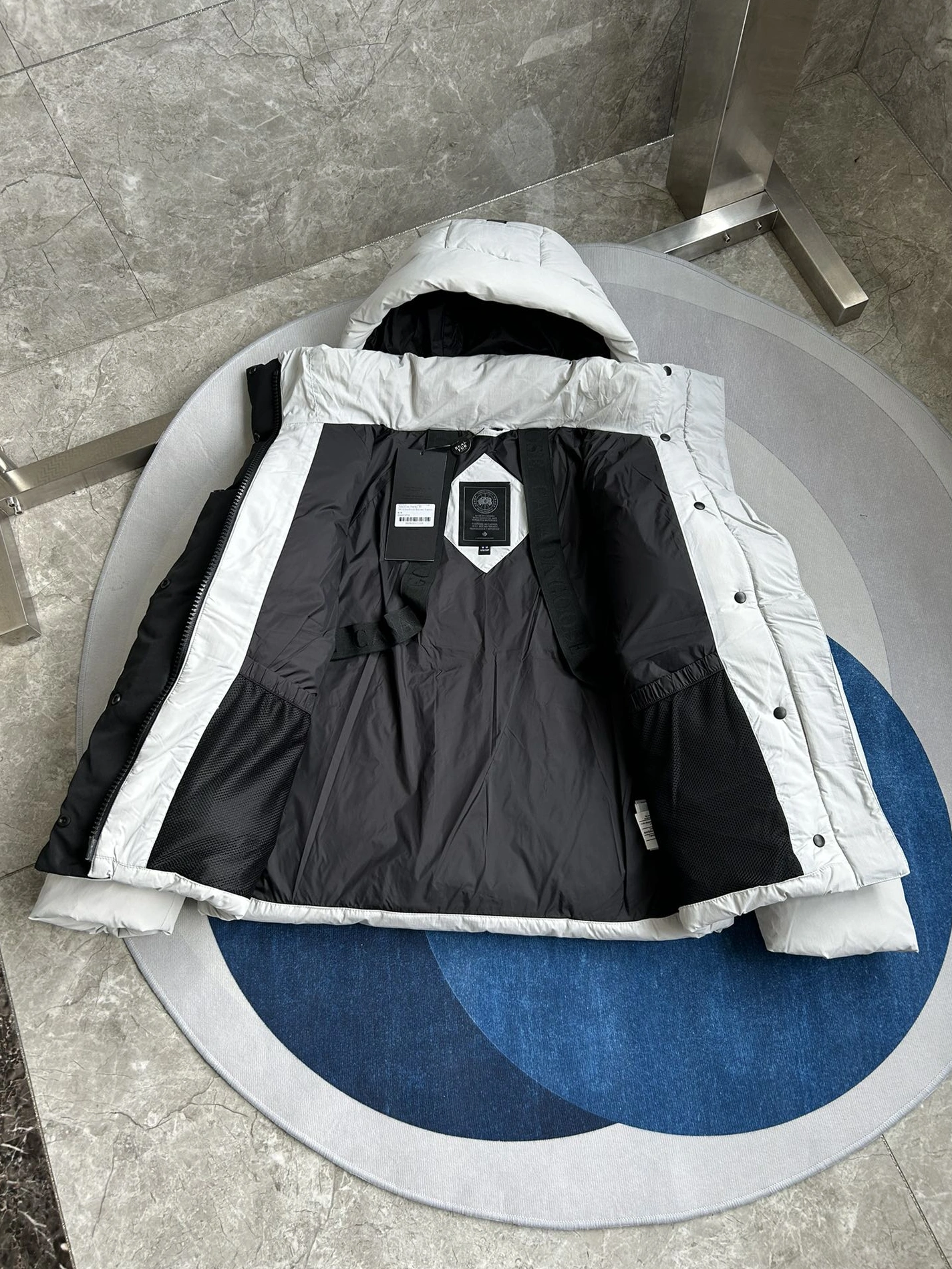Soft 422 Canada Goose Down Feather Coat Long Sleeved For Women