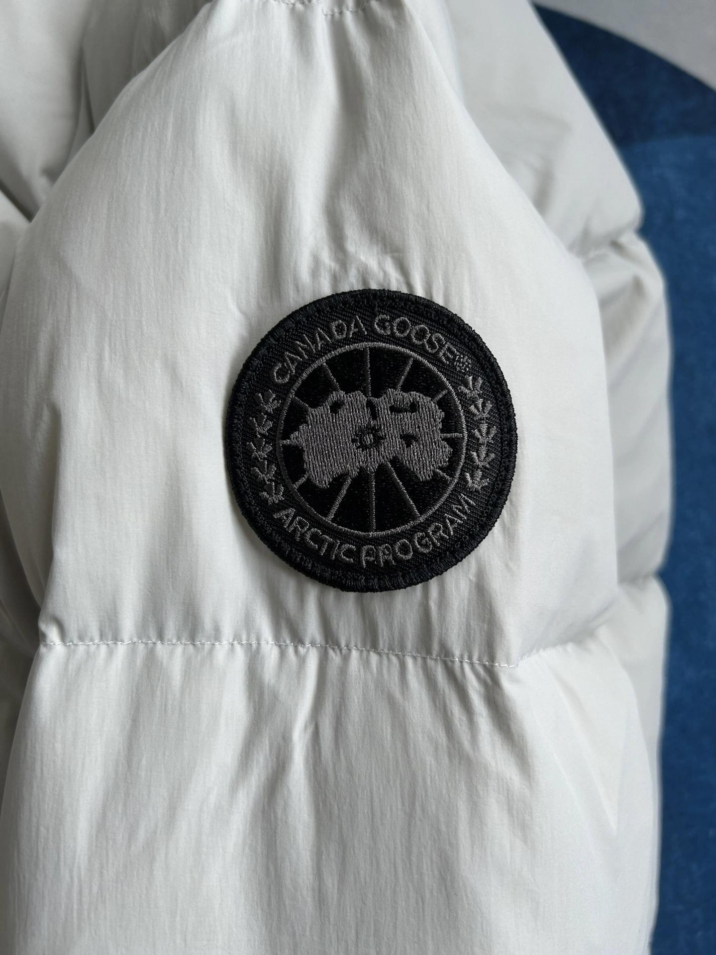 Soft 422 Canada Goose Down Feather Coat Long Sleeved For Women