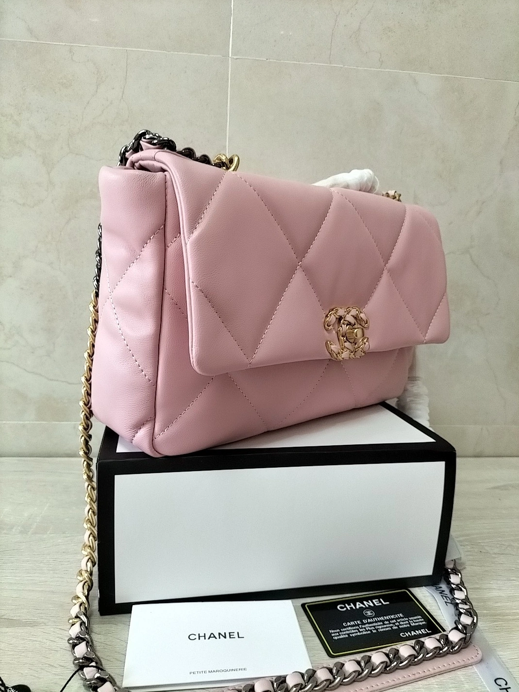 Soft 445 Chanel AAA Quality Messenger Bags For Women