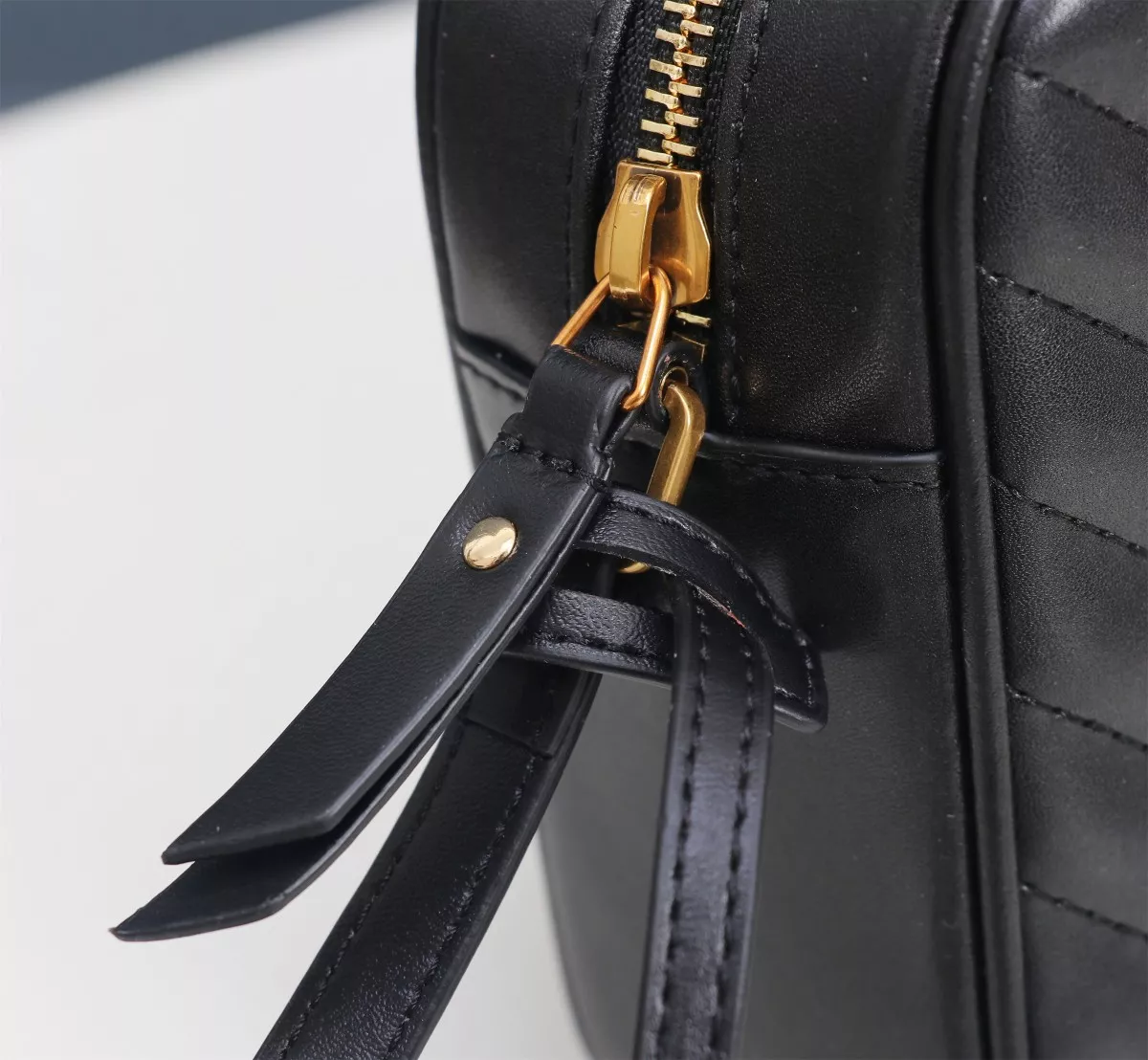 Soft 4799 Yves Saint Laurent YSL AAA Quality Messenger Bags For Women
